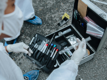 DNA collection at a crime scene
